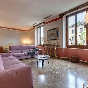 Fiorenza Historical By Mamo Florence